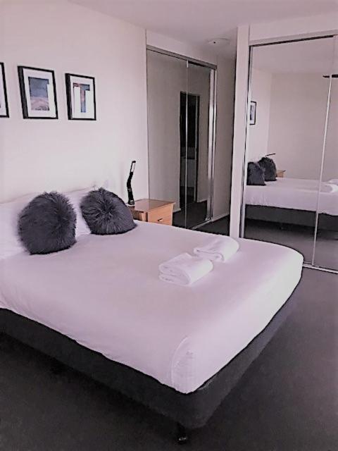 פורסטר Sunrise Luxury Apartments מראה חיצוני תמונה